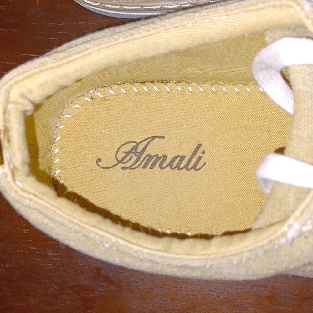 Amali Canvas Sneakers Tennis Shoes - Picture 8 of 8